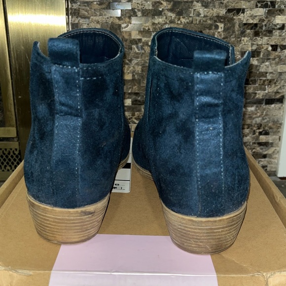 Journee Collection Rimi Blue - Picture 4 of 4